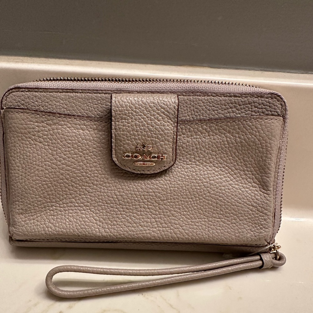 Coach Pebbled Leather Double Zip Phone Wallet Wristlet - Taupe